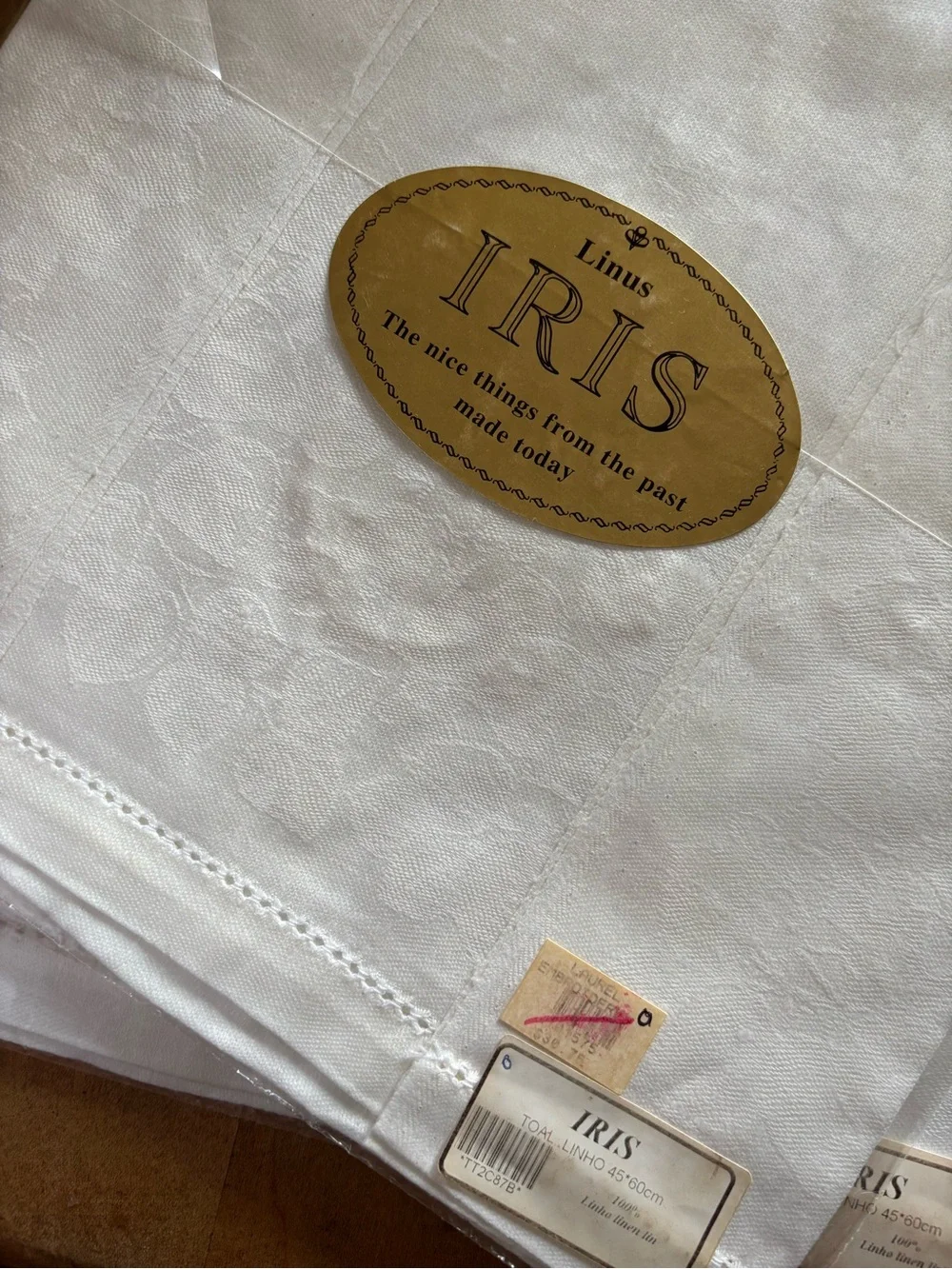 Vintage Linus IRIS Monogrammed Linens Set of 3 Floral Embroidery Heritage